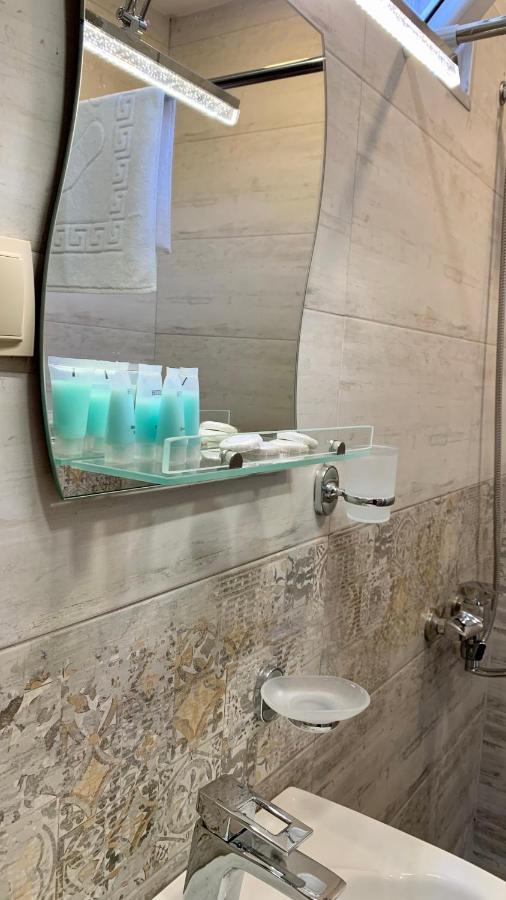 Apartment Mari クタイシ エクステリア 写真